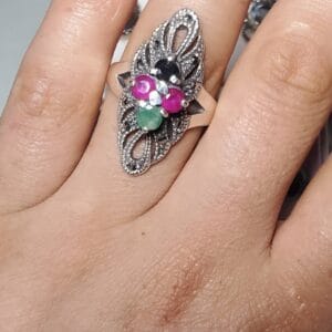 anillo de marquesitas